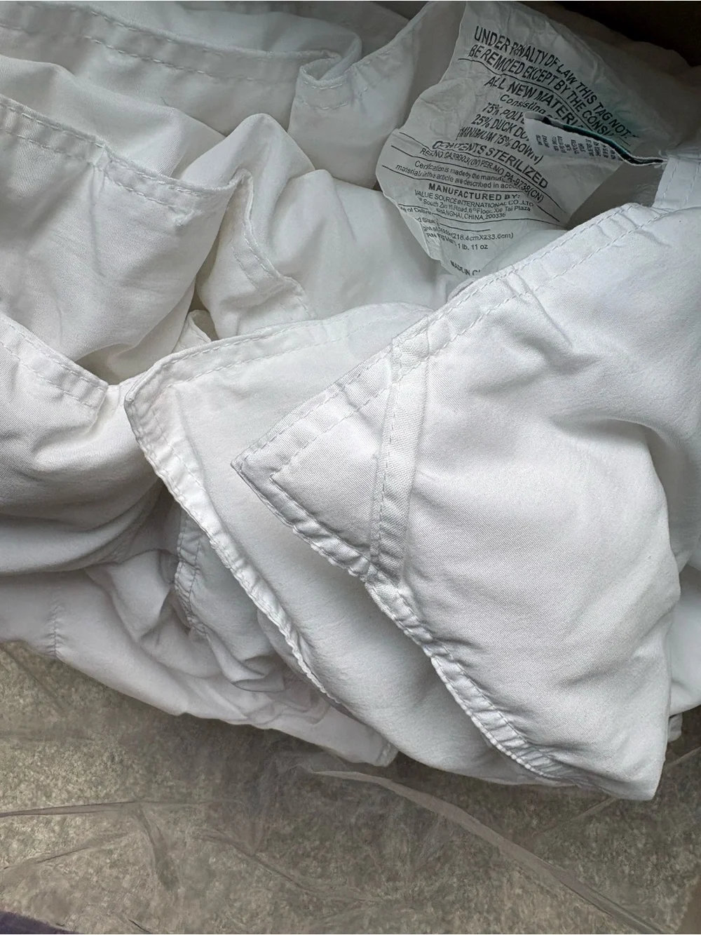 White Duvet Full/Queen w/Storage Bag